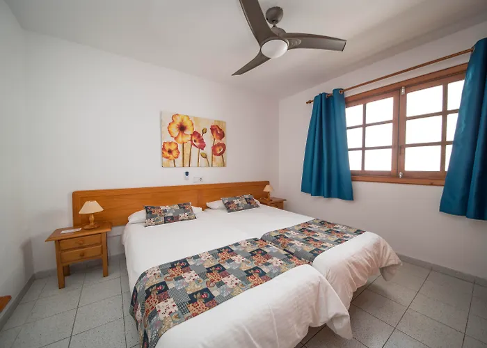 Apartamentos La Penita